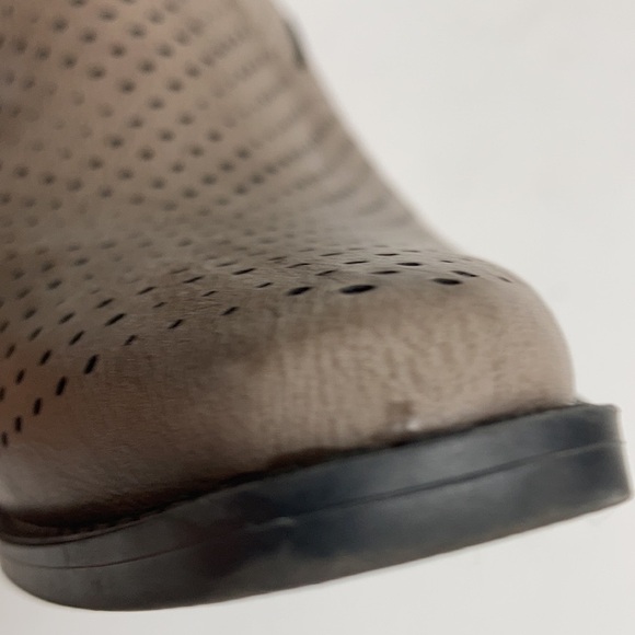 Qupid Mesh V Cut bootie faux leather closed pointy toe side cut 4” dark taupe - Picture 11 of 16